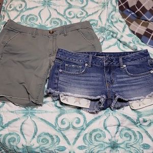 2 American Eagle Shorts Sz 4